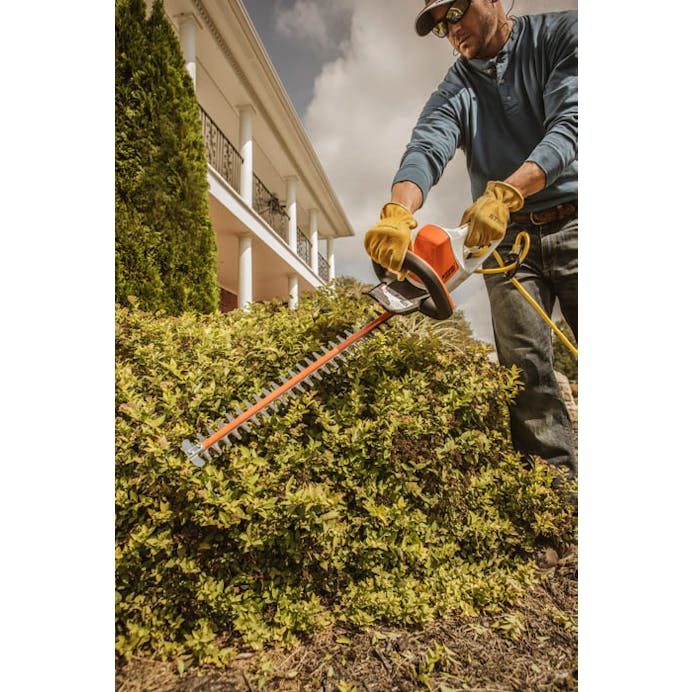 STIHL® HSE52 – Howard Brothers