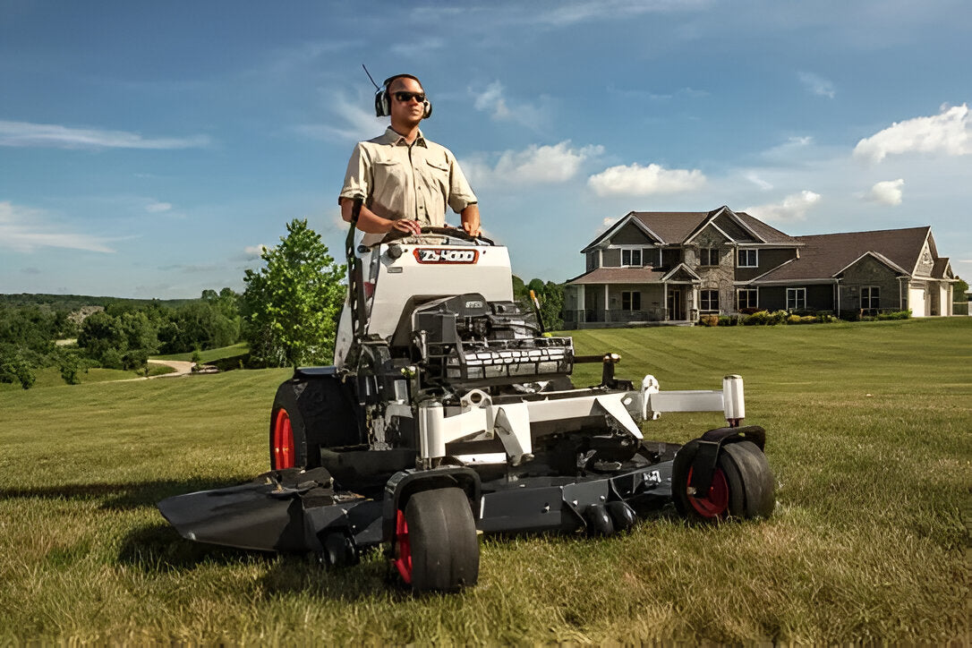 Bobcat ZS4000 Zero-Turn, Stand-On Mower (9994002) – howardbrothers