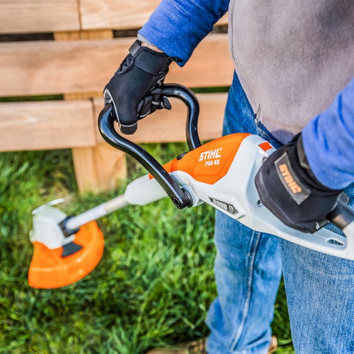 【未使用】スチール STIHL FSA45 コードレストリマ【ハンズクラフト佐賀】 STIHL® FSA 45 – Howard Brothers