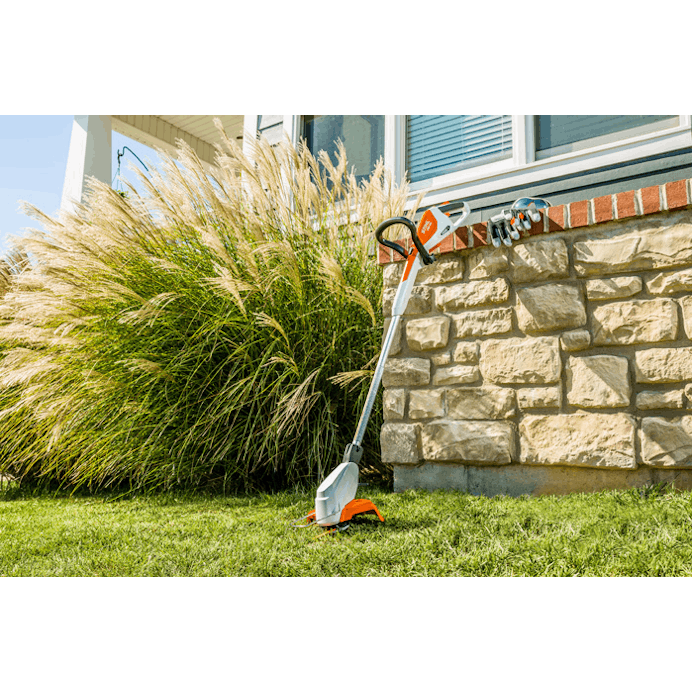 【未使用】スチール STIHL FSA45 コードレストリマ【ハンズクラフト佐賀】 STIHL® FSA 45 – Howard Brothers